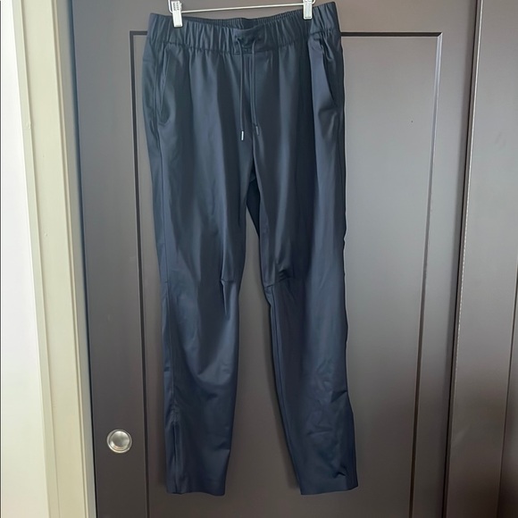 Men's Black Jogger Pants Abercrombie & Finch YPB size large long - Picture 1 of 3